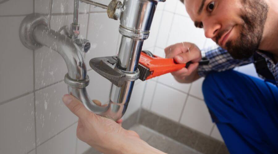 Local tankless water heater installation in McGee, MO
